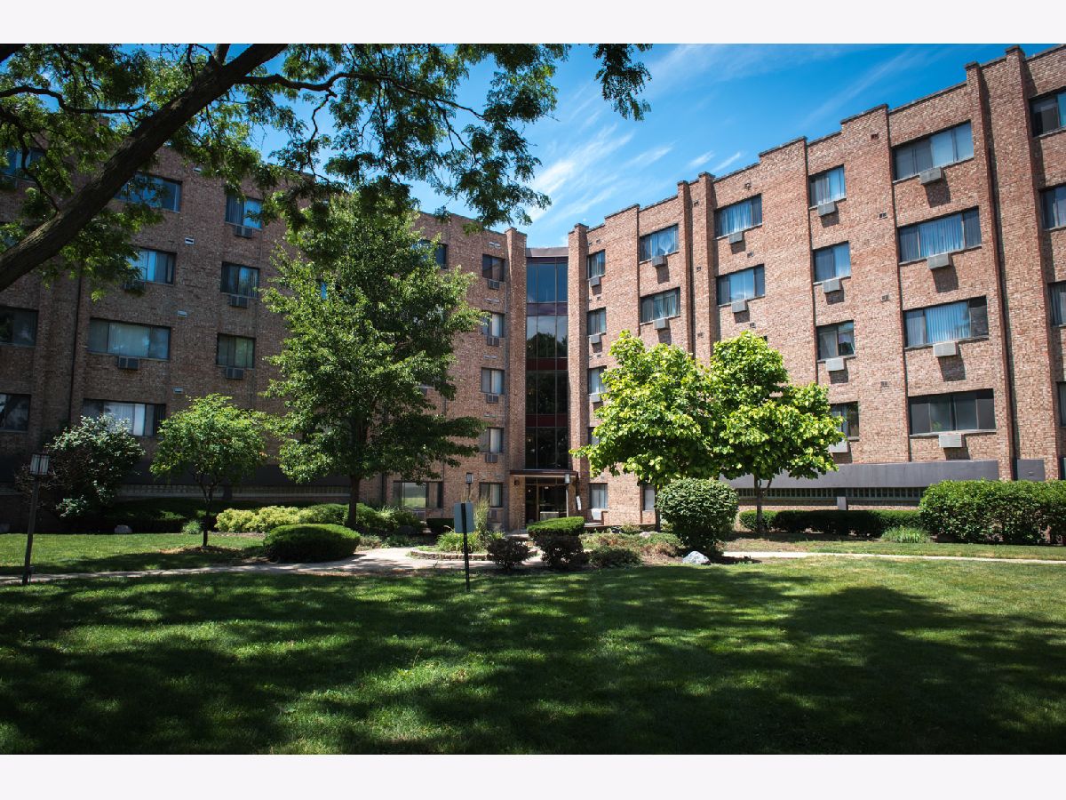  Rented Chicago Illinois, 5348 Cumberland