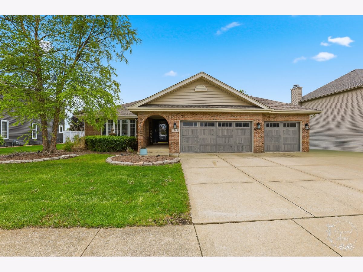  For Sale Manteno Illinois, 1168 Meadow Path