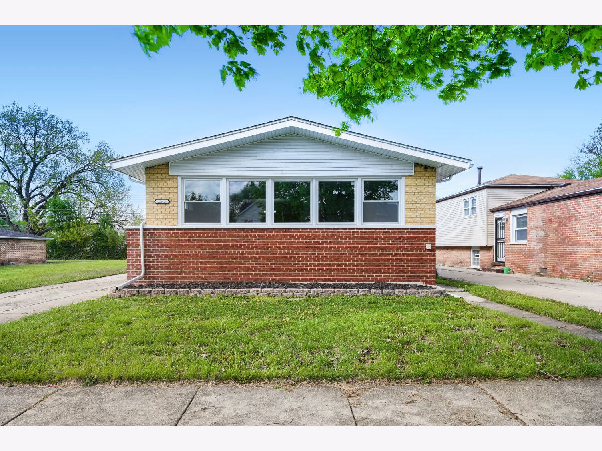  For Sale Blue Island Illinois, 2848 139th Place