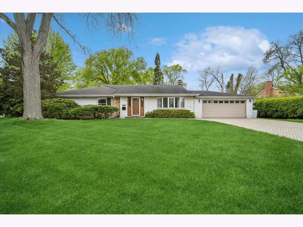 Homes For Sale East Northbrook Northbrook Illinois, 1112 Whitfield Road