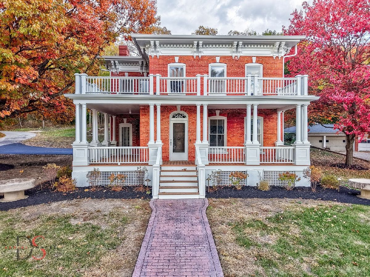  For Sale Marseilles Illinois, 369 Bluff Street