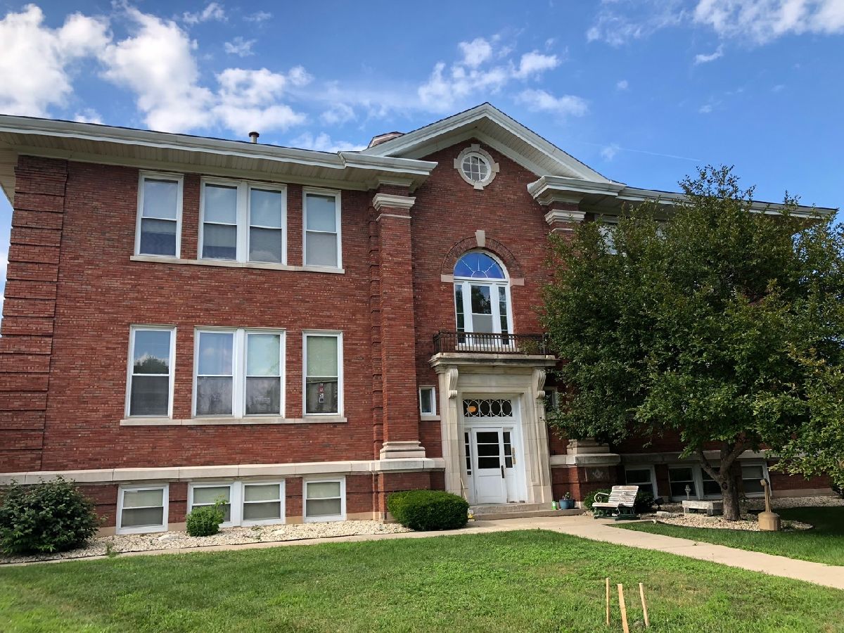  Rented Woodstock Illinois, 730 Seminary