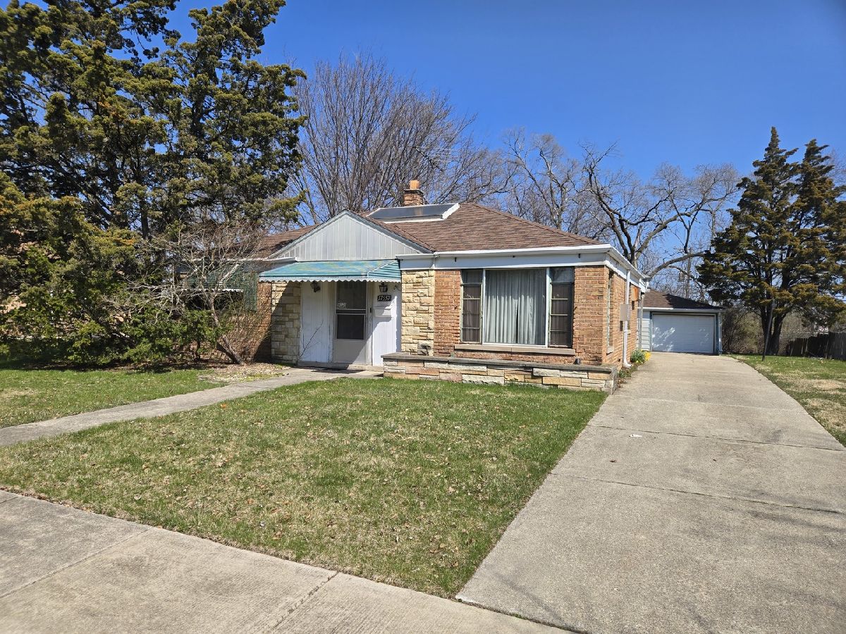  For Sale Homewood Illinois, 17557 Sycamore Drive