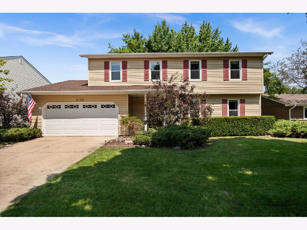 Homes & Townhomes For Sale Valley Creek Elgin Illinois, 2130 Valley Creek Drive