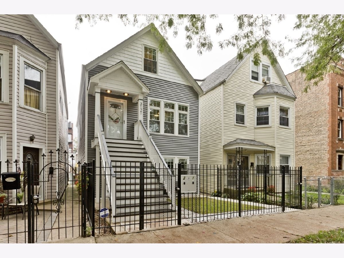  Rented Chicago Illinois, 3121 Monticello