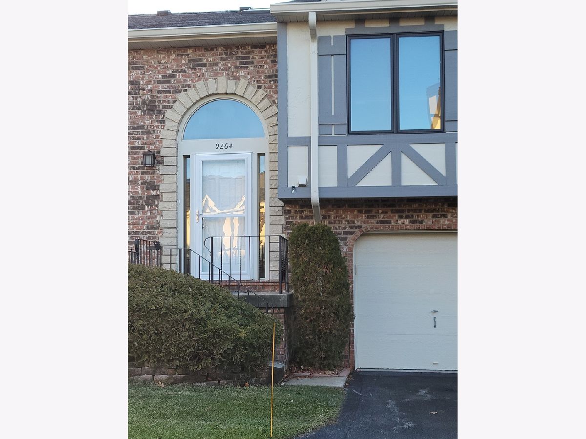  For Rent Tinley Park Illinois, 9264 Windsor