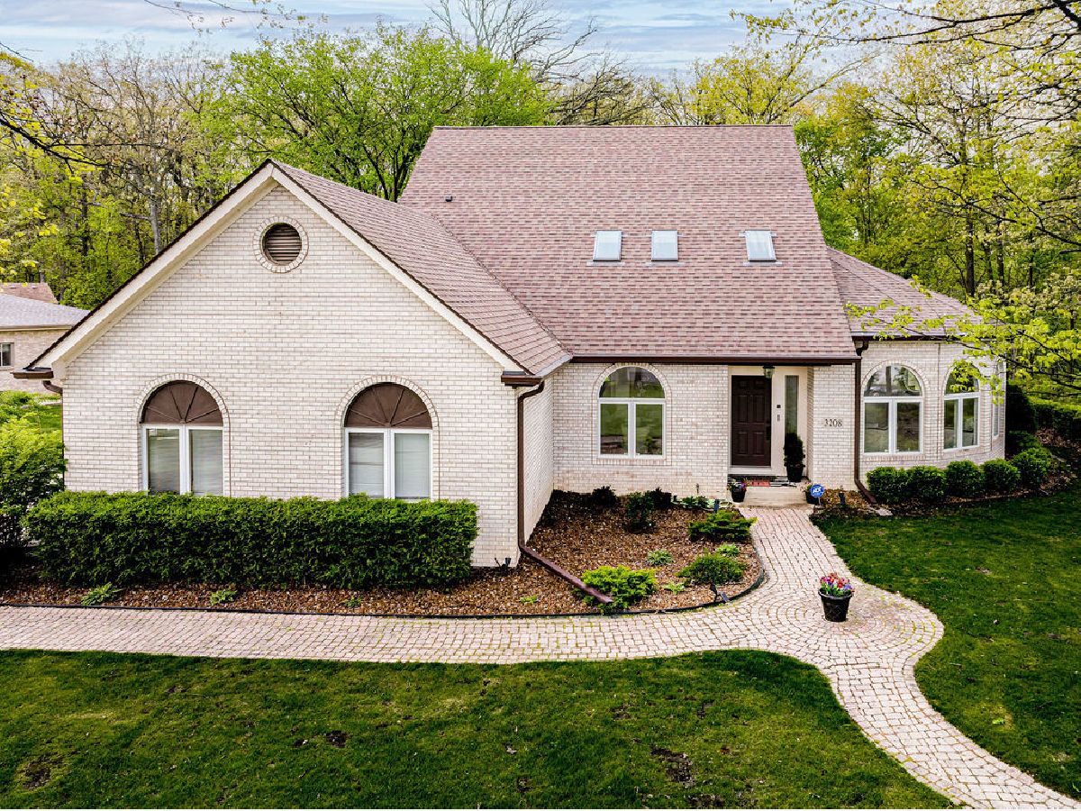 Homes For Sale Willowbrook Estates Crete Illinois, 3208 Buried Oak Drive