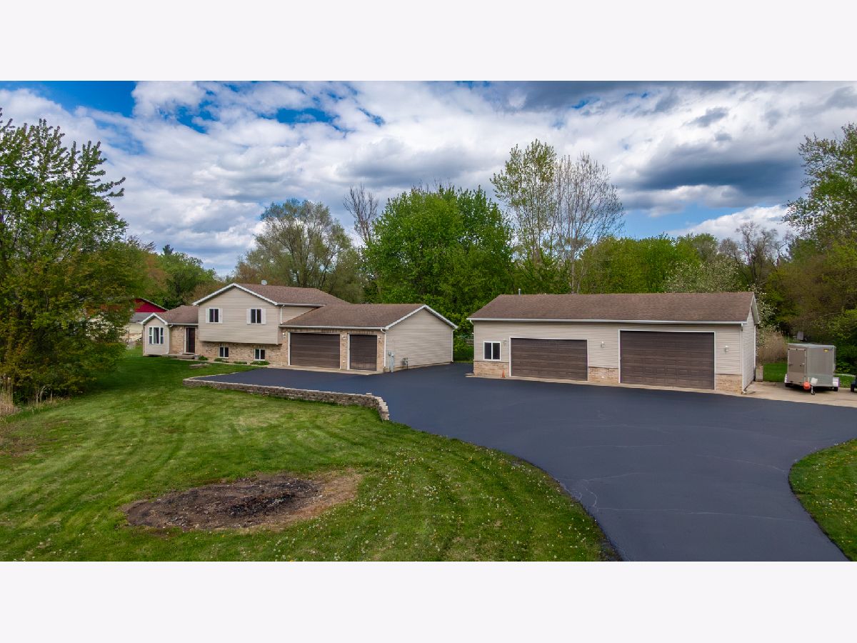  For Sale Ingleside Illinois, 36851 Kerwin Lane