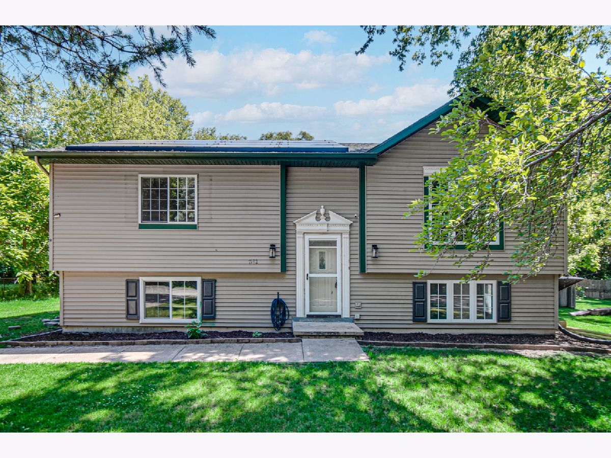  For Sale Sun River Terrace Illinois, 7192 2nd Street