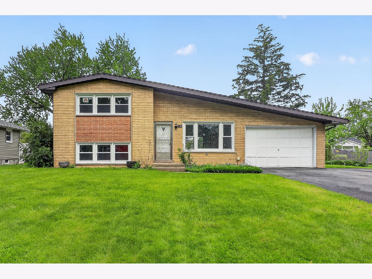 Homes For Rent Newfield Manor Westmont Illinois, 15 56th