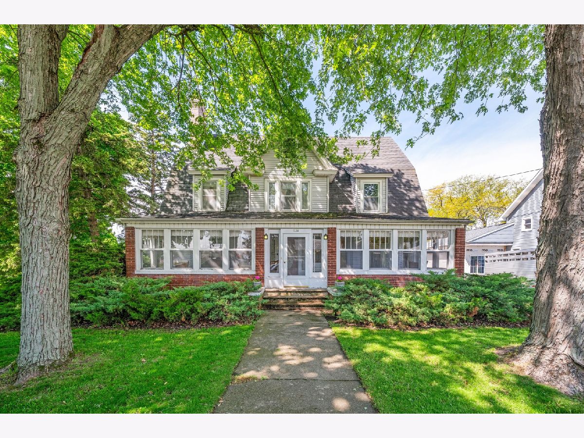  For Sale Earlville Illinois, 204 West Street