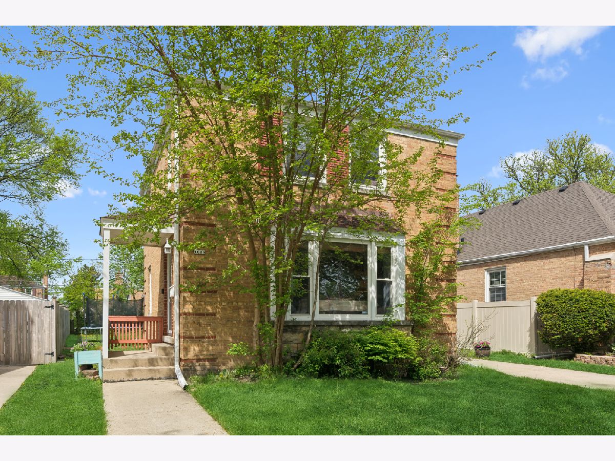  For Sale Des Plaines Illinois, 1678 Ash Street