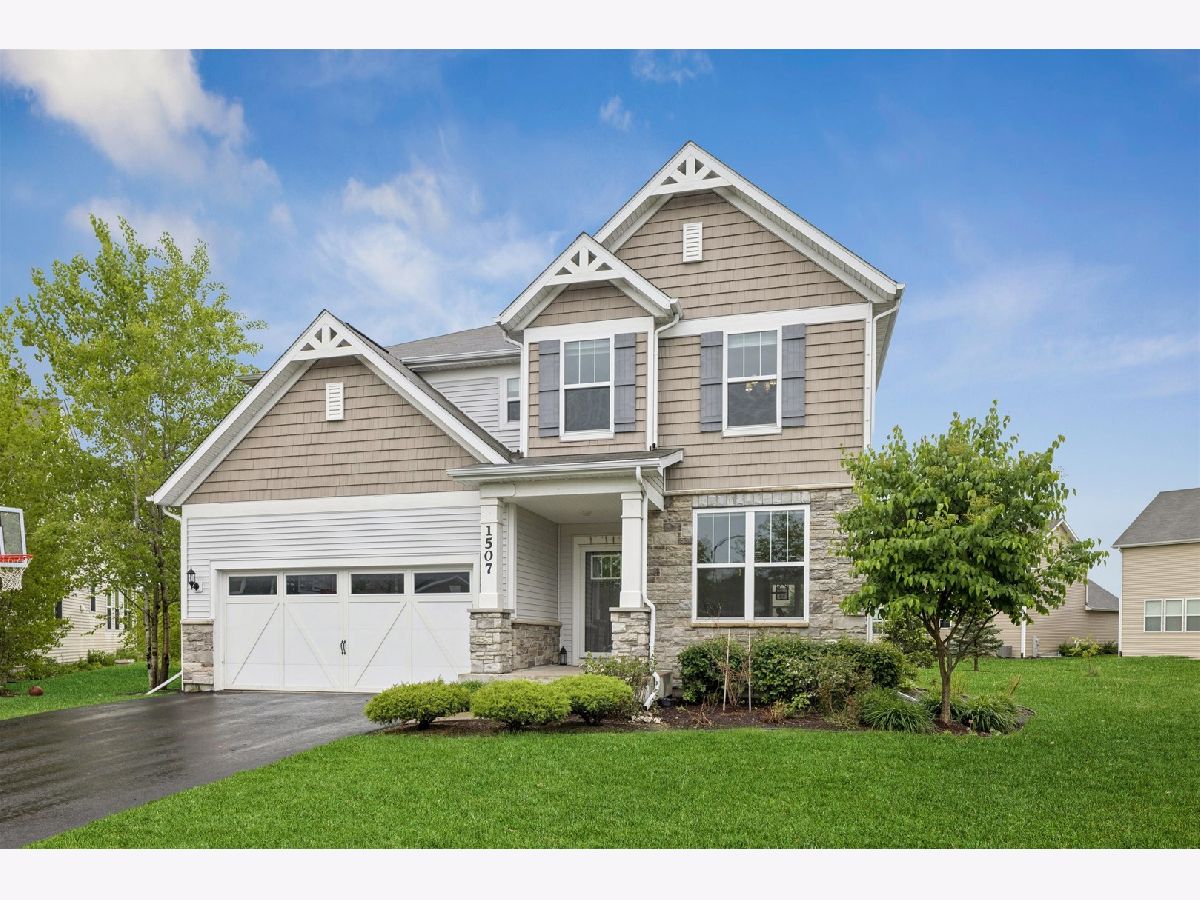 Homes For Rent Atwater Naperville Illinois, 1507 Tail Leaf
