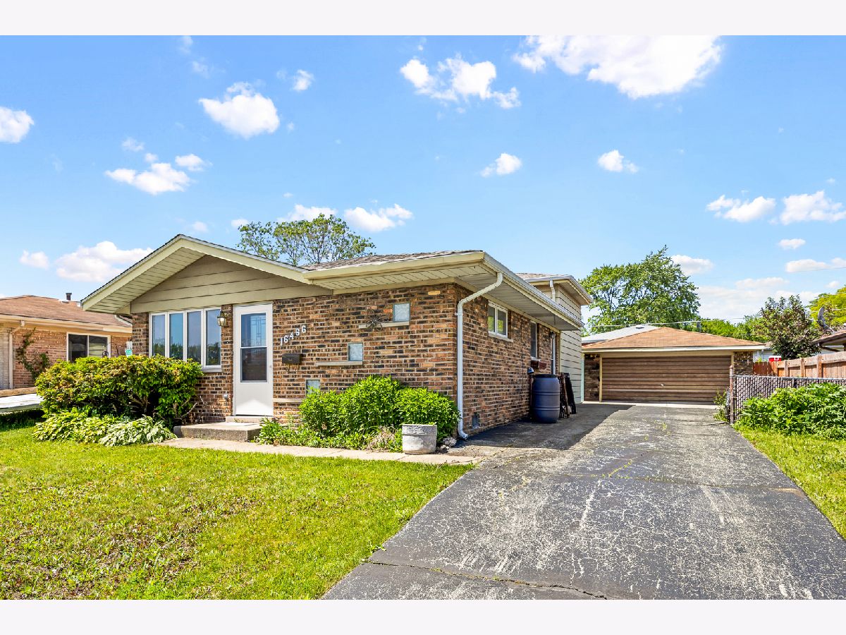  For Sale Oak Forest Illinois, 16466 Terry Lane