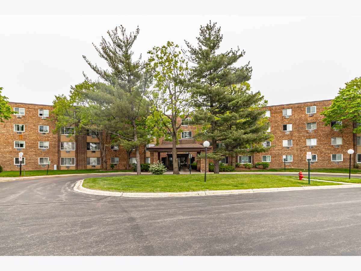  For Sale Hoffman Estates Illinois, 1475 Rebecca Drive