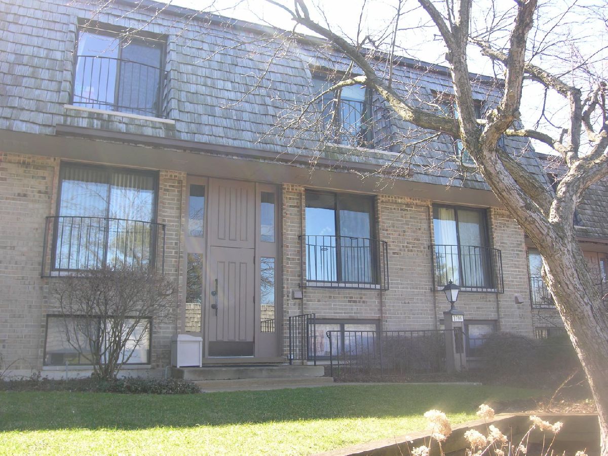  For Sale Northfield Illinois, 1706 Northfield Square