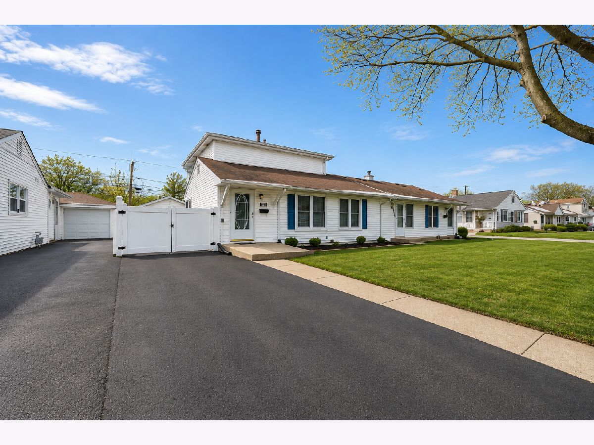  For Rent Hometown Illinois, 8912 Ryan