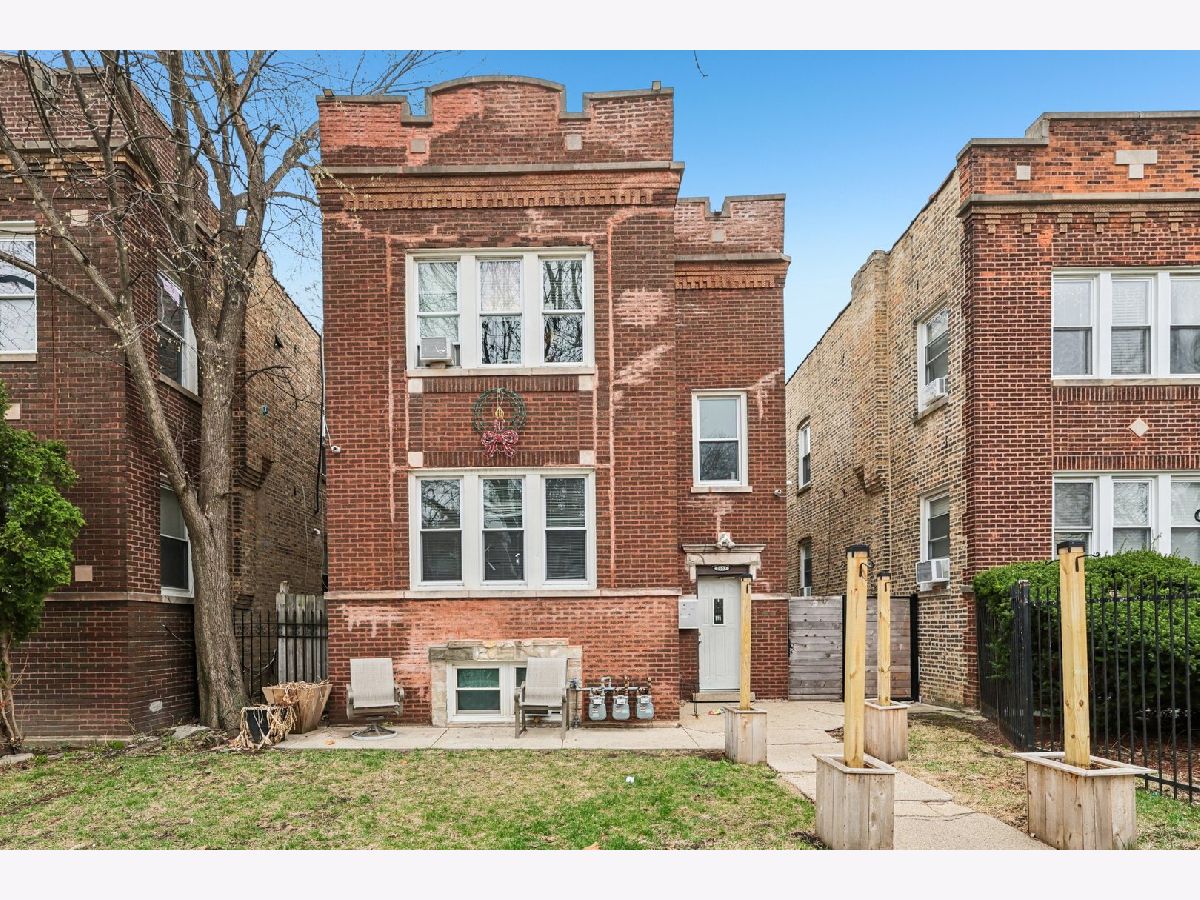  For Sale Chicago Illinois, 1653 Mason Avenue