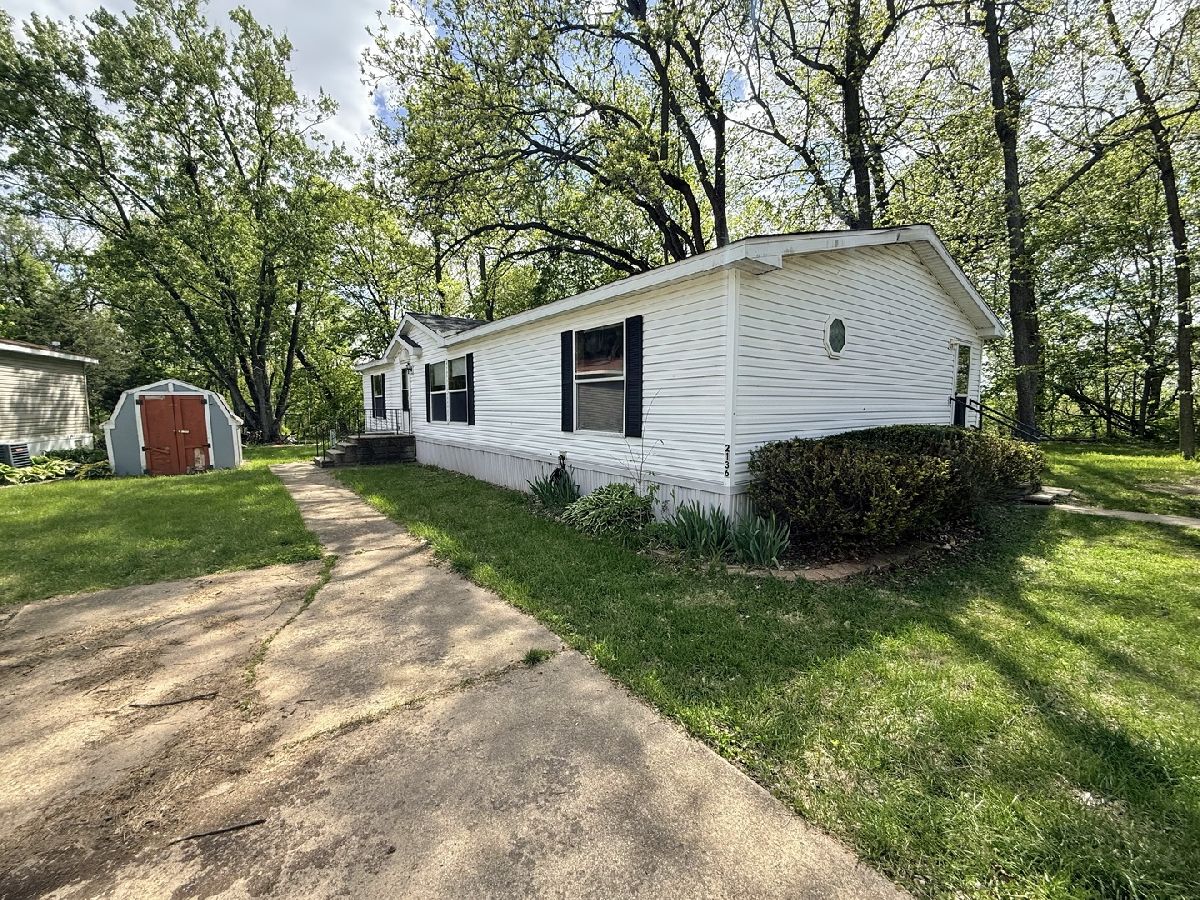  For Sale Princeton Illinois, 2136 Hillview Drive