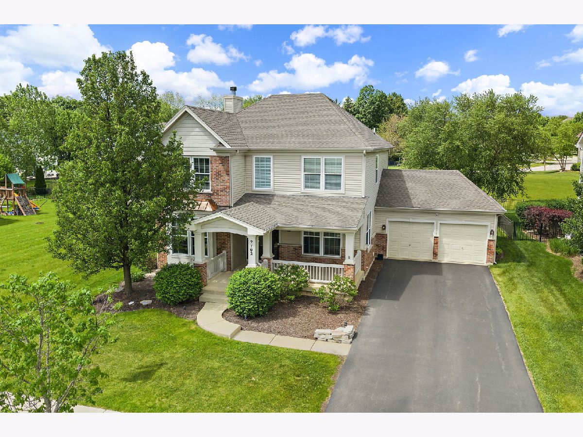  For Sale West Dundee Illinois, 2702 Oak Drive