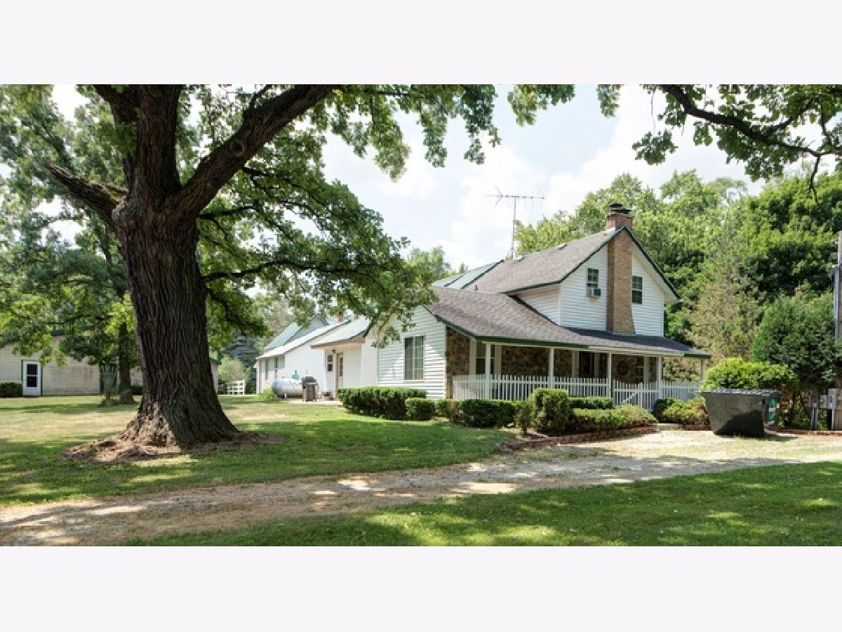  For Sale Antioch Illinois, 17049 Edwards Road