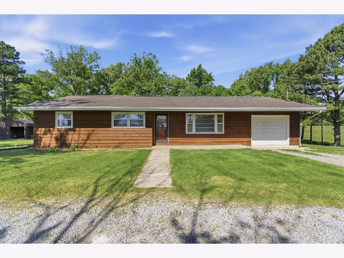  For Sale Marion Illinois, 2585 Market Road