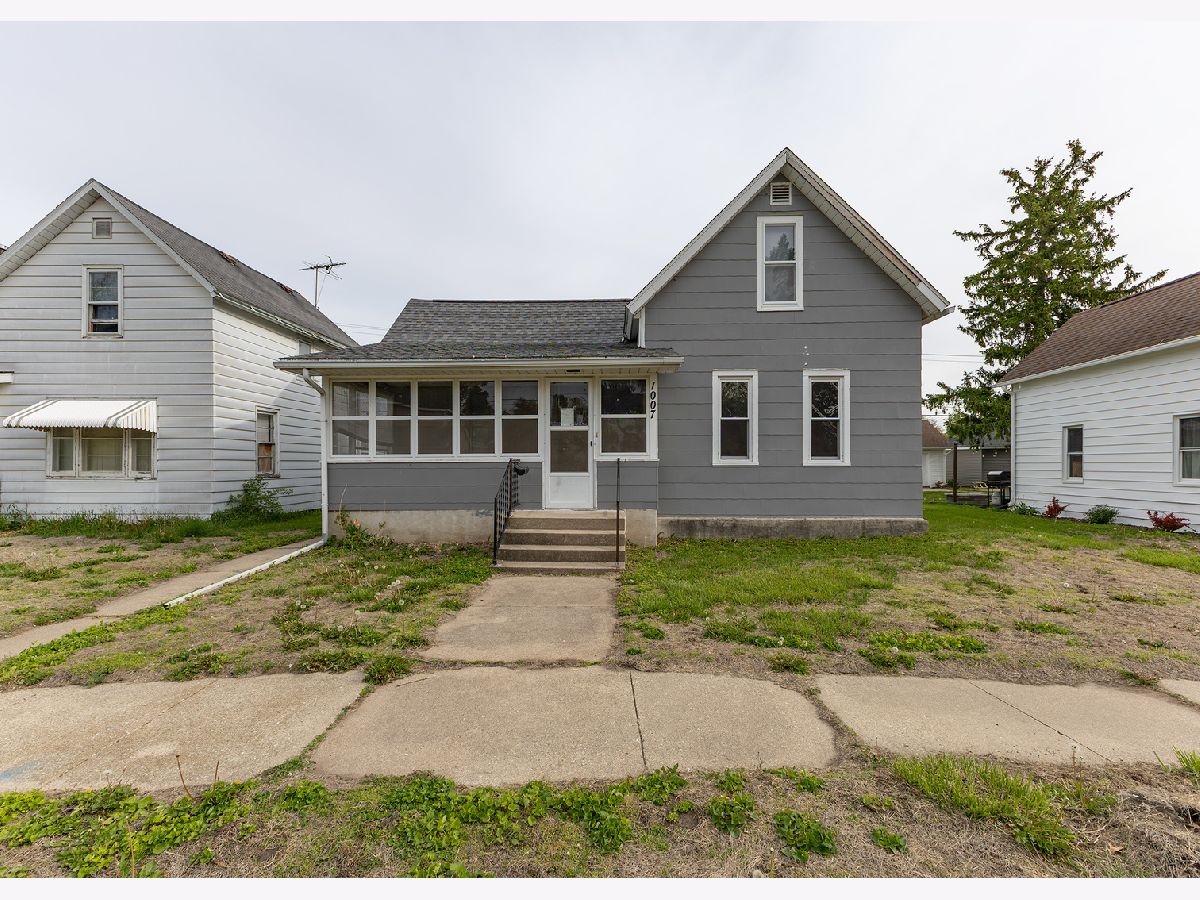  For Sale Fulton Illinois, 1007 16th Avenue