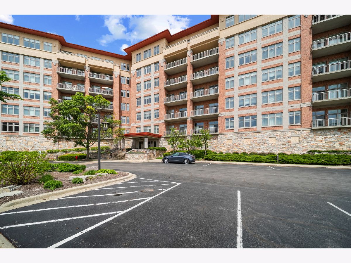 Condominiums For Sale Prairie Park At Wheeling Wheeling Illinois, 100 Prairie Park Drive