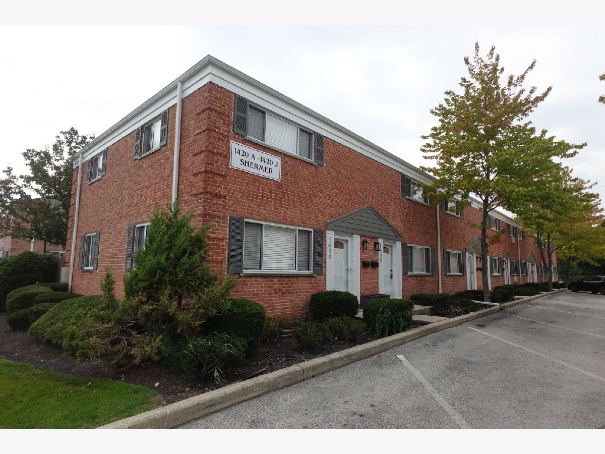  Rented Northbrook Illinois, 1420 Shermer
