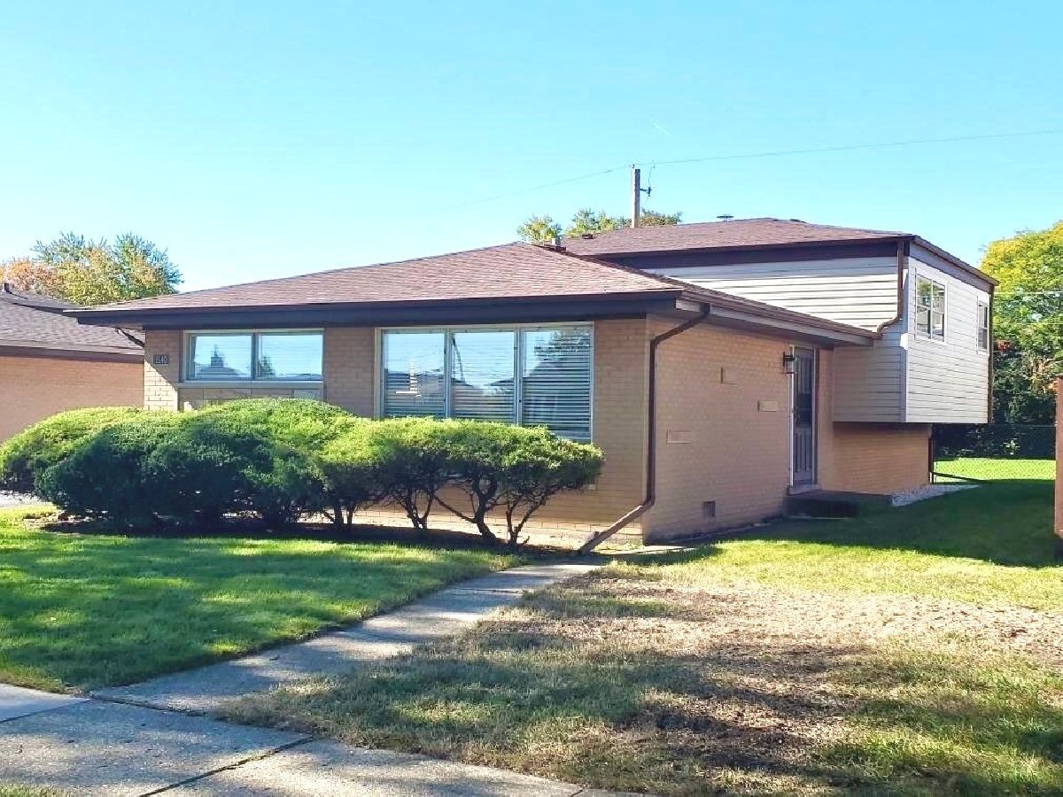  For Rent Des Plaines Illinois, 2140 Eastview
