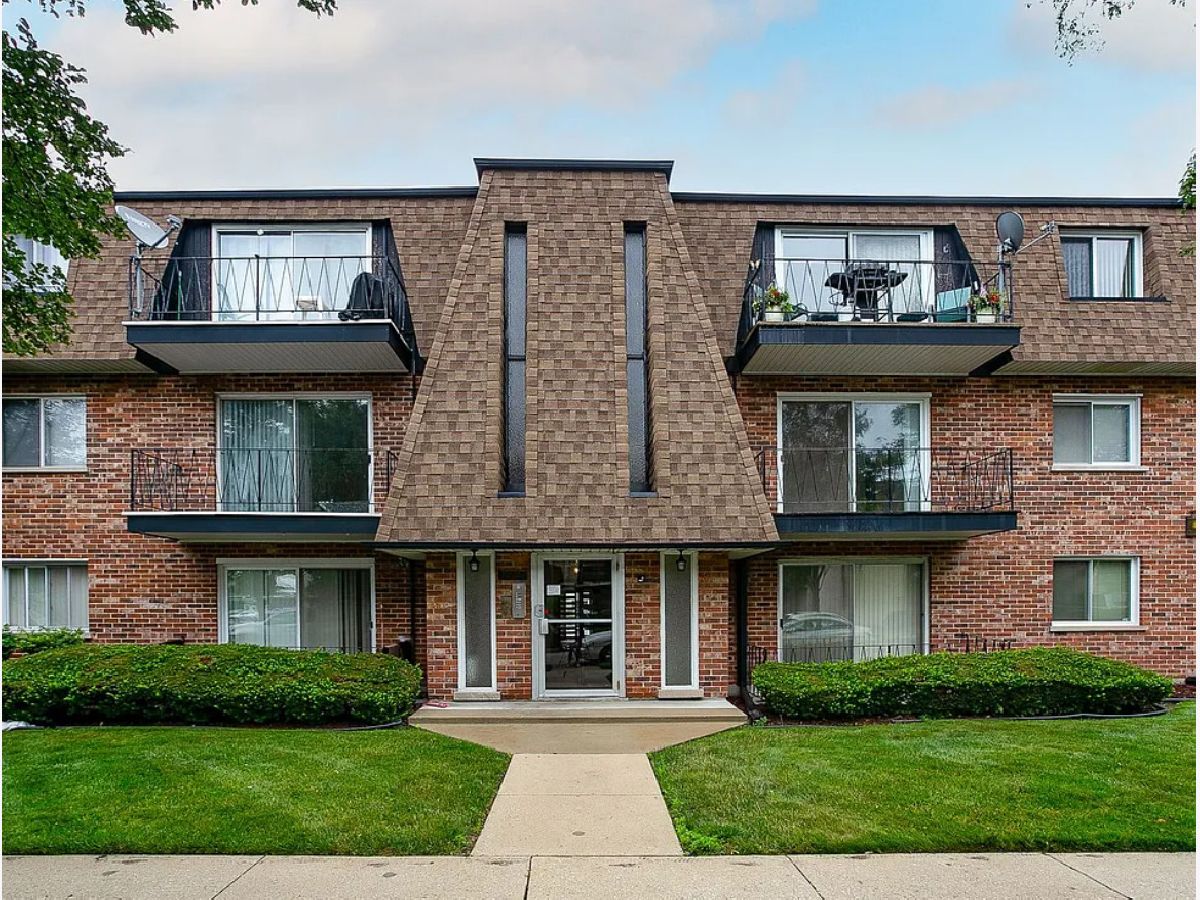  For Rent Oak Lawn Illinois, 10701 Keating