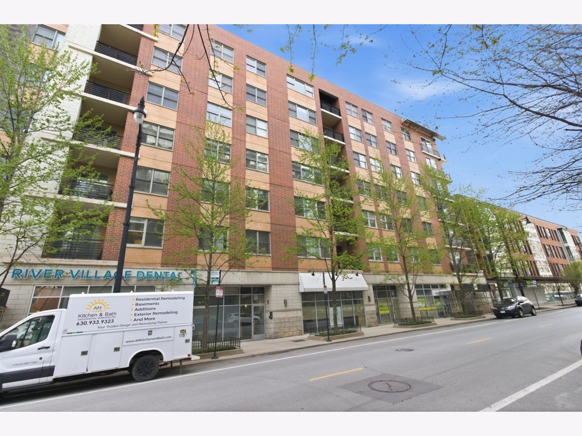  Rented Chicago Illinois, 873 Larrabee