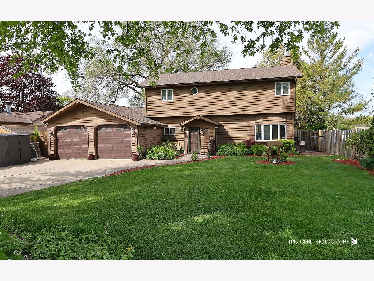 For Sale Ingleside Illinois, 35098 Edgewater Lane