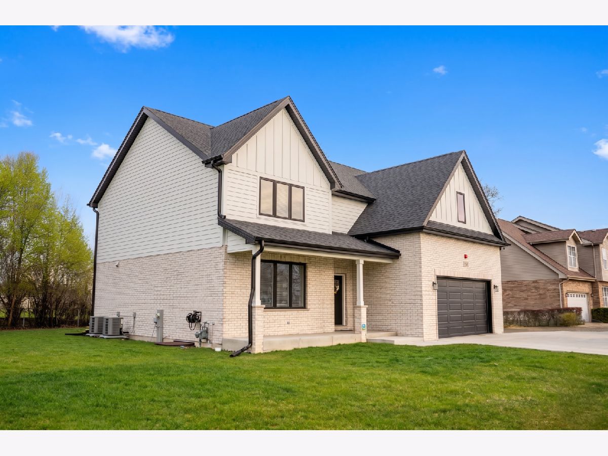  For Sale Bridgeview Illinois, 7214 78th Avenue