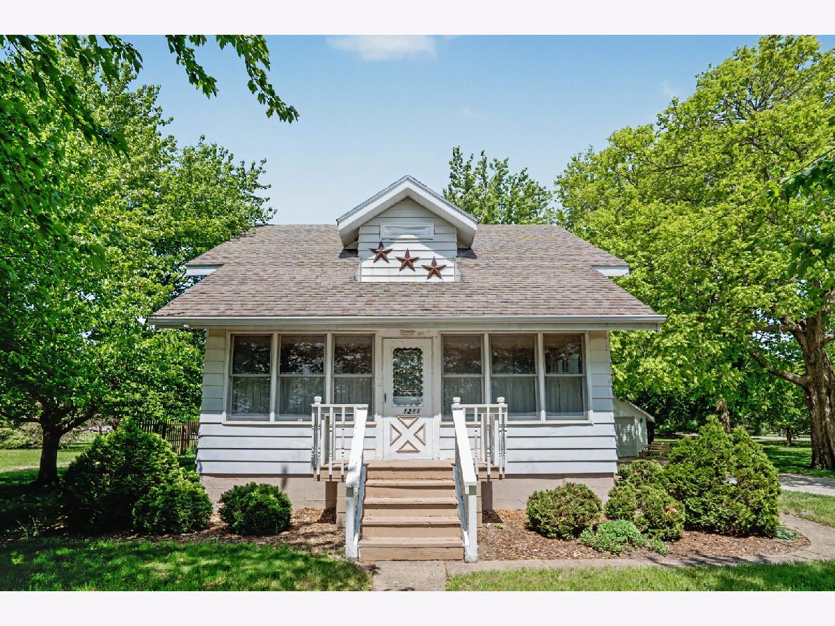  Sold Erie Illinois, 1211 16th