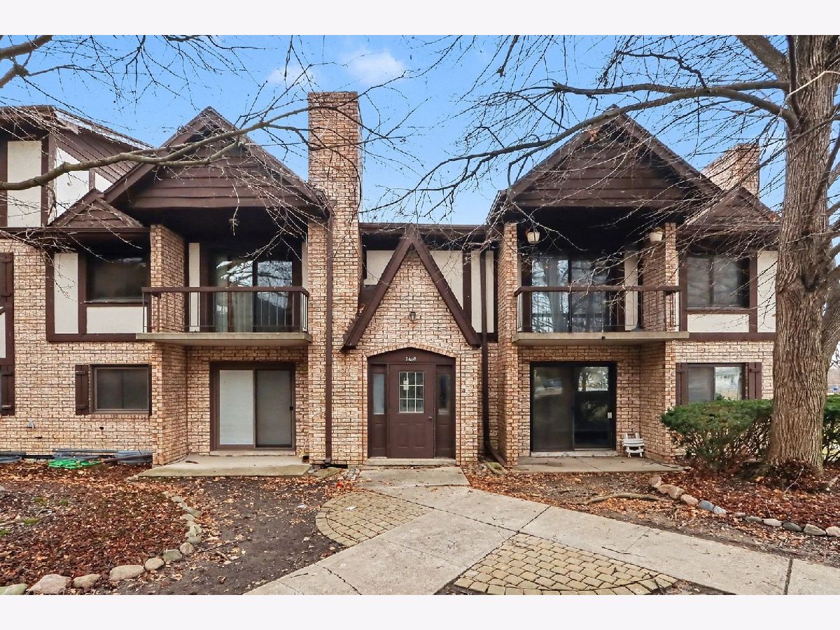 Condominiums For Sale Willowshire Lynwood Illinois, 2807 Glenwood Lansing Road