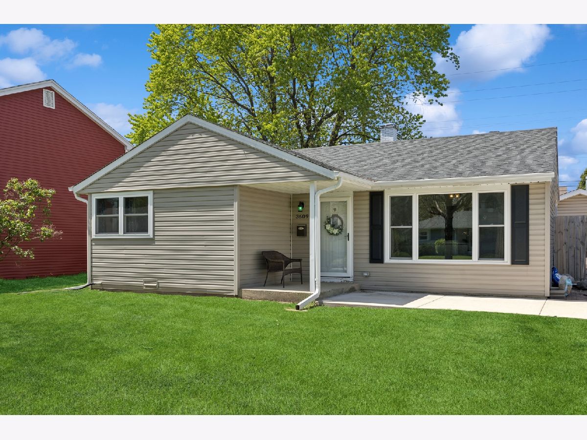  For Rent Rolling Meadows Illinois, 3609 Bobwhite