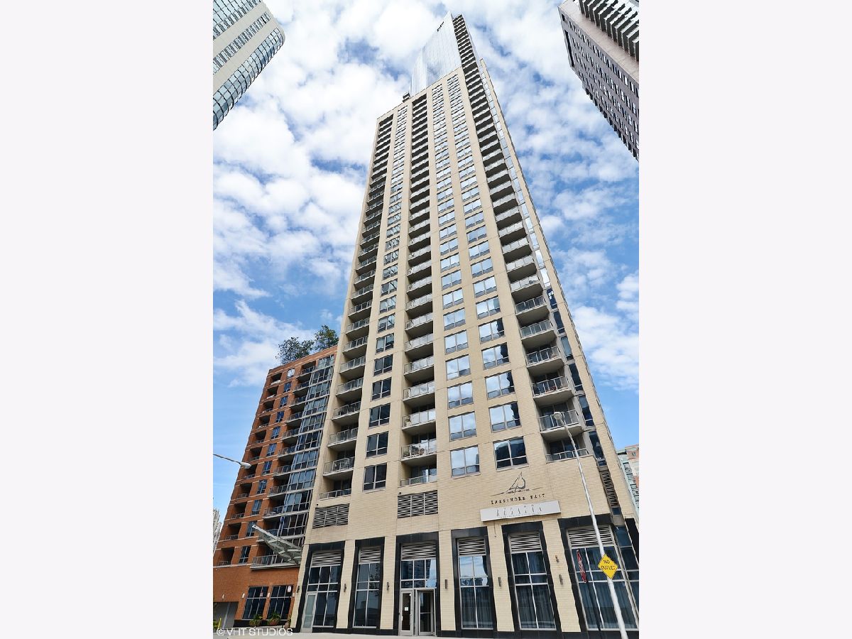 Condominiums Rented Regatta Chicago Illinois, 420 Waterside