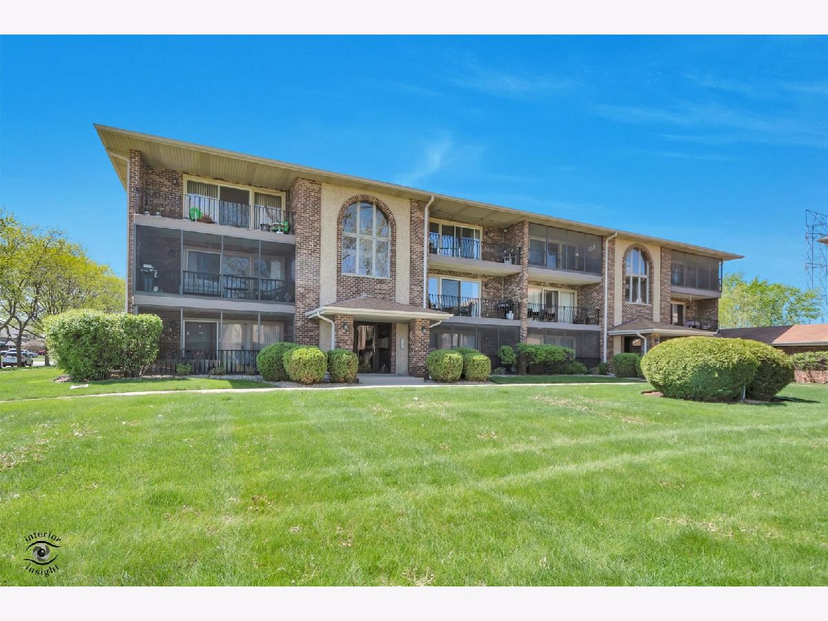  For Sale Orland Park Illinois, 8912 140th Street