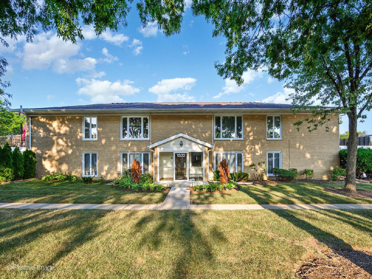  Sold Arlington Heights Illinois, 1322 New Wilke