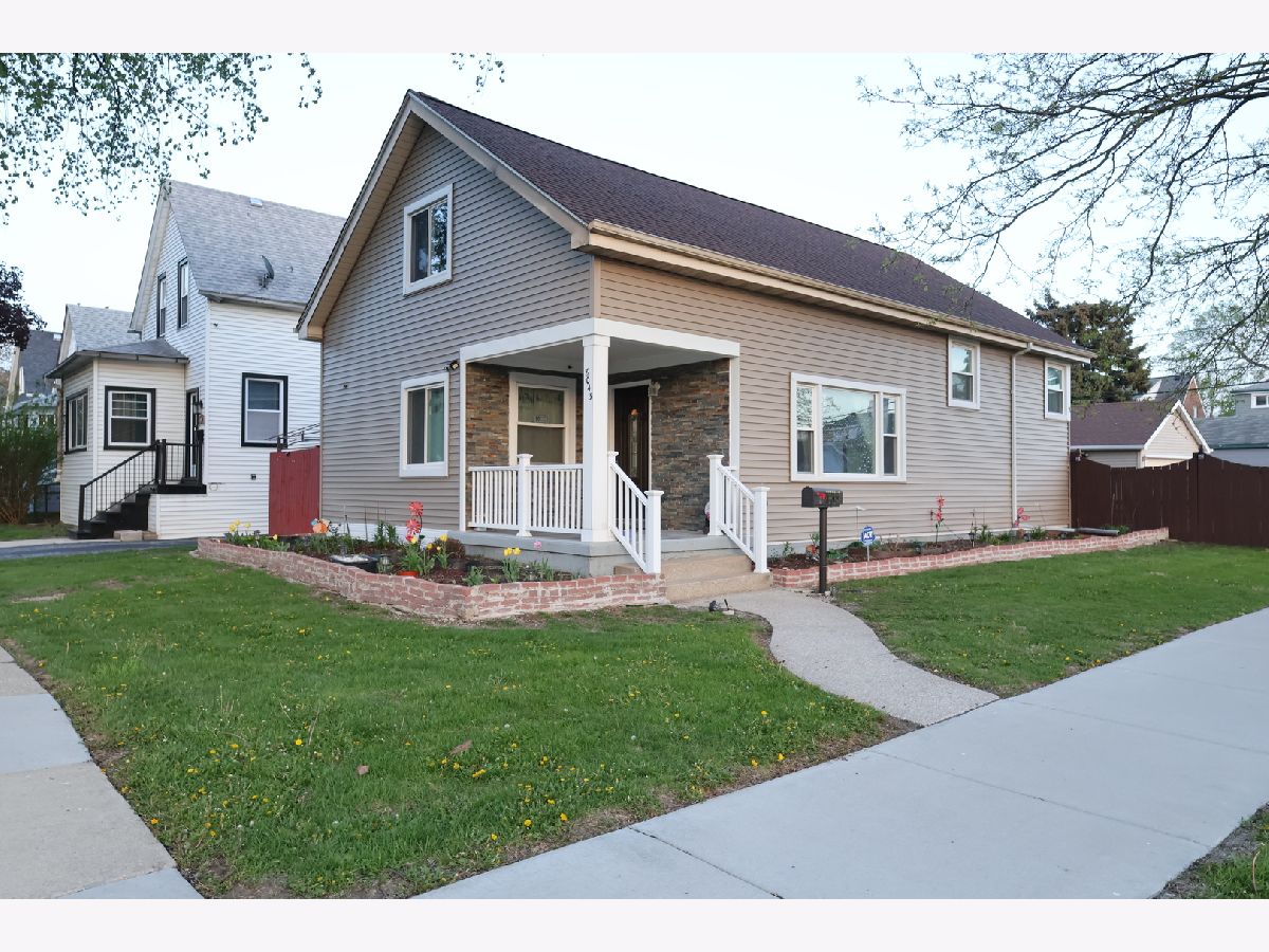  For Sale Lyons Illinois, 8043 Salisbury Avenue