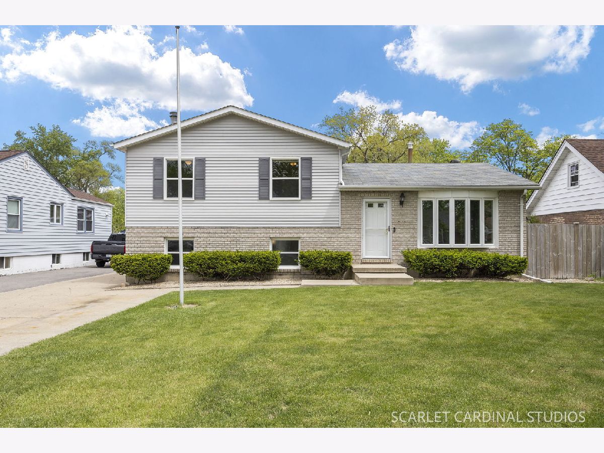  For Sale Elmhurst Illinois, 1321 Degener Avenue