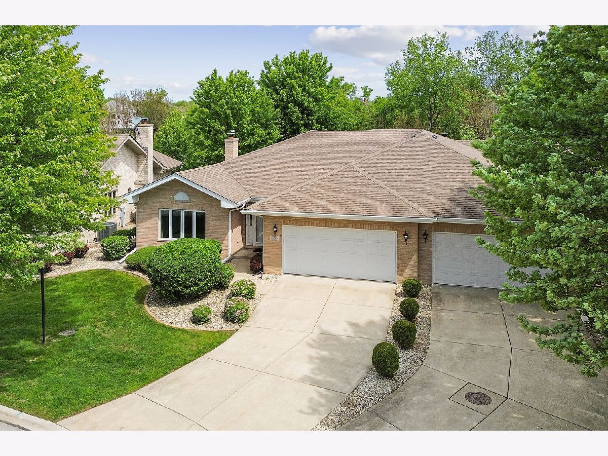  Sold Orland Park Illinois, 10814 Pamela