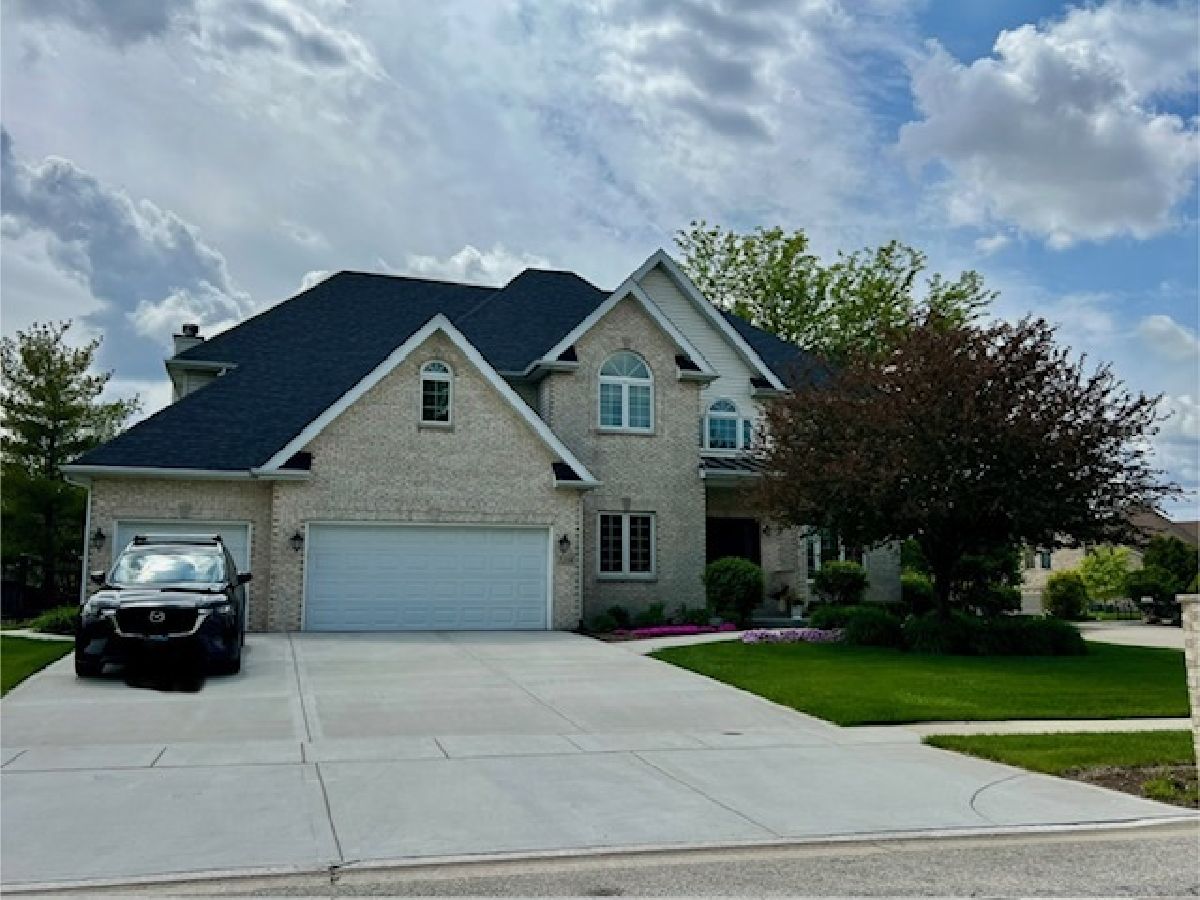  Sold Shorewood Illinois, 1214 Ranchwood