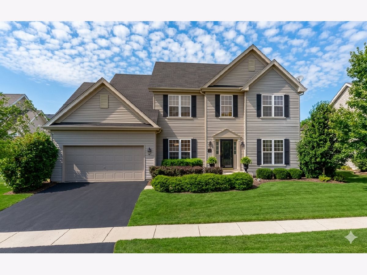  Sold Geneva Illinois, 38W930 Mcnair