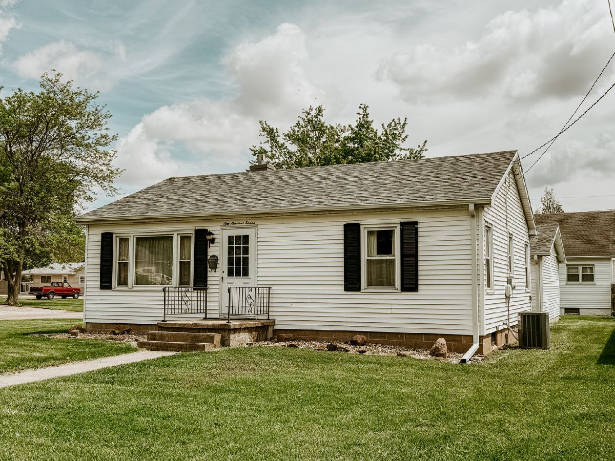  For Sale Mendota Illinois, 111 6th Avenue
