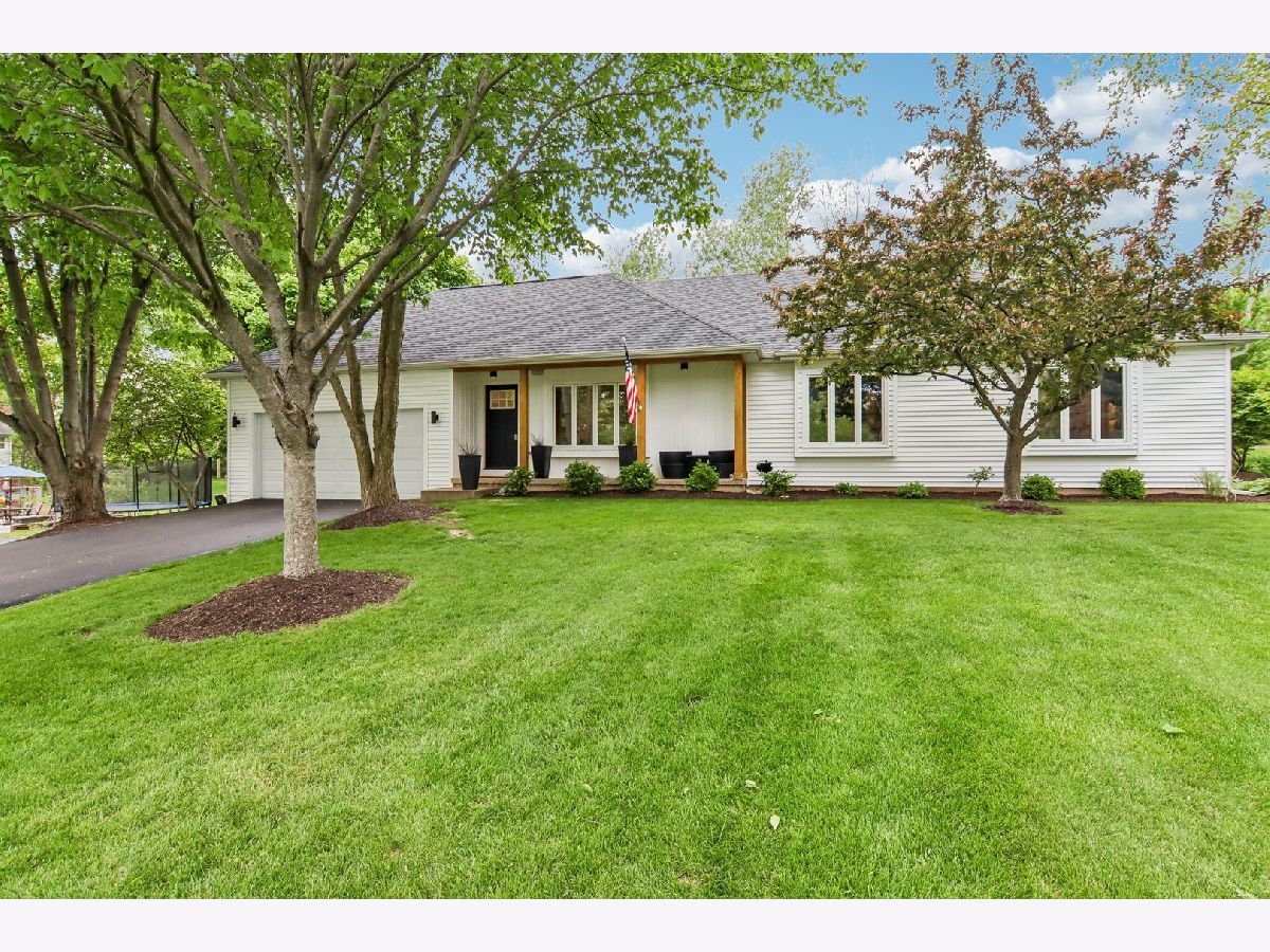  For Sale St Charles Illinois, 5N780 Kingswood Drive