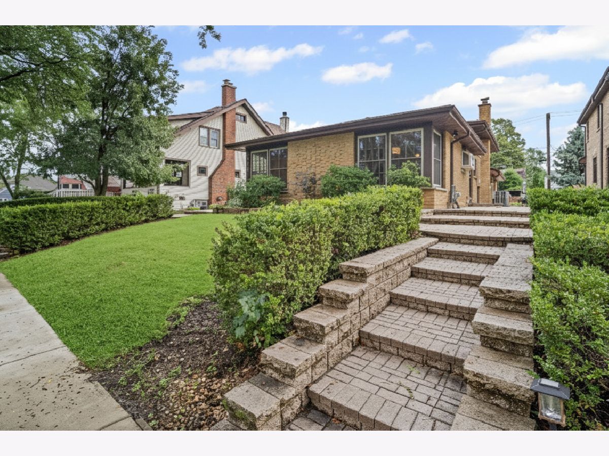  For Sale Itasca Illinois, 421 Elm Street
