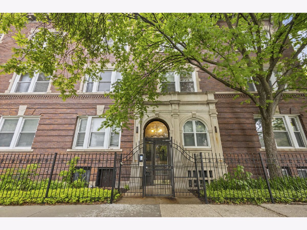  Rented Chicago Illinois, 1426 Hyde Park