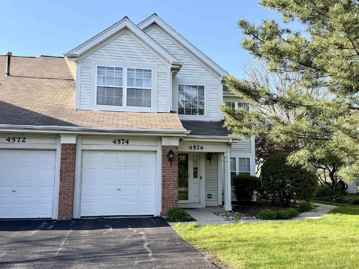  For Sale Northbrook Illinois, 4574 Concord Lane